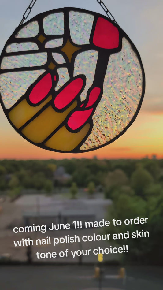 Nails Sparkle Emoji Suncatcher - Multiple Skin Tones and Colour Options